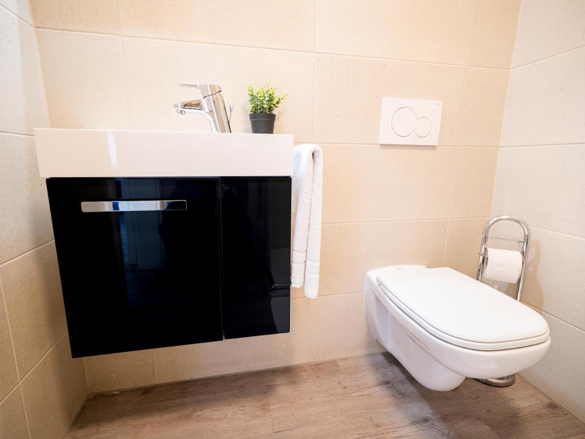 Noble Suite - Living & Work Place Gießen Eksteriør billede